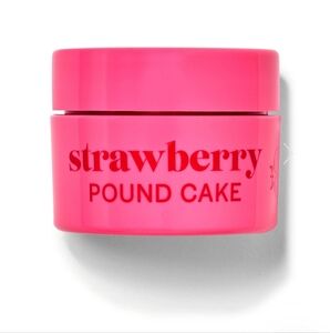 Bath and Body Works Lip Scub Strawberry Poundcake